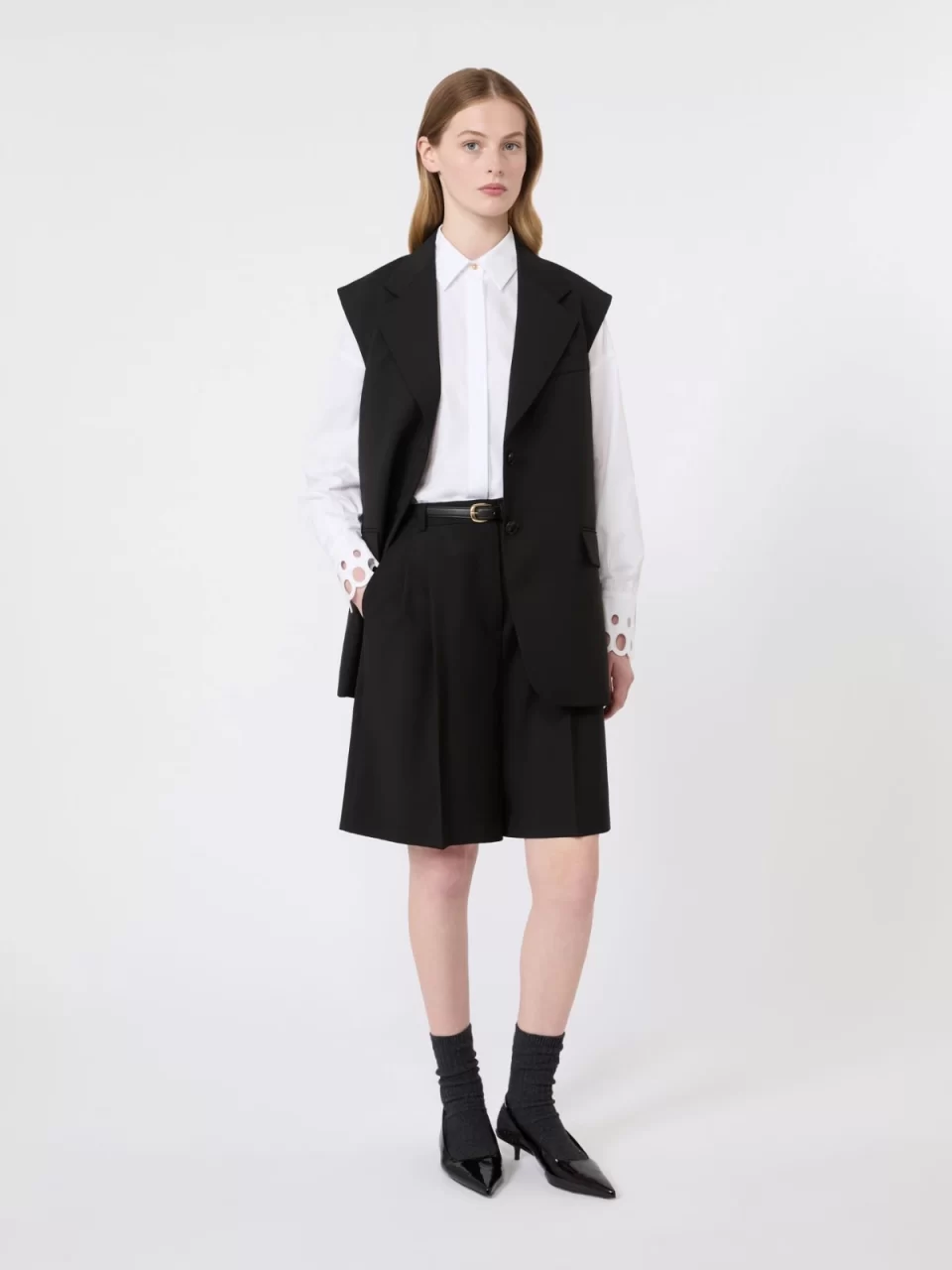 Pantaloni scurți